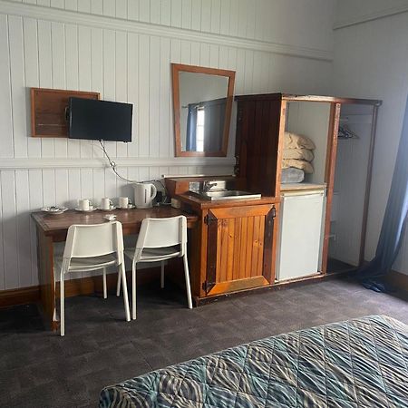 Brisbane Manor Motel Екстериор снимка